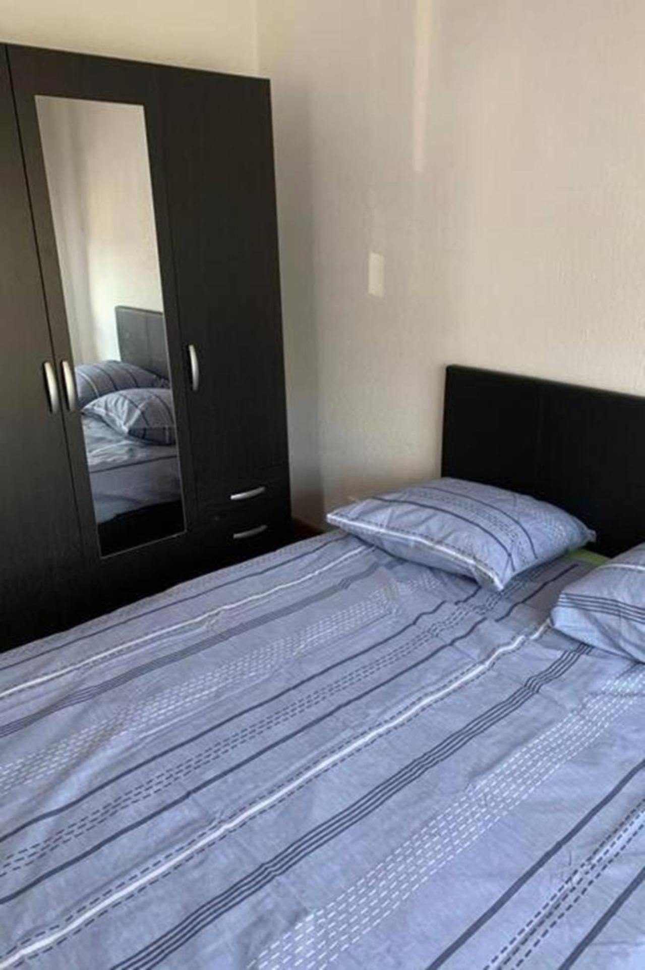 Reims Centre-Ville - 2 Chambres - 6 Personnes Au 1 Er Etage Eksteriør bilde