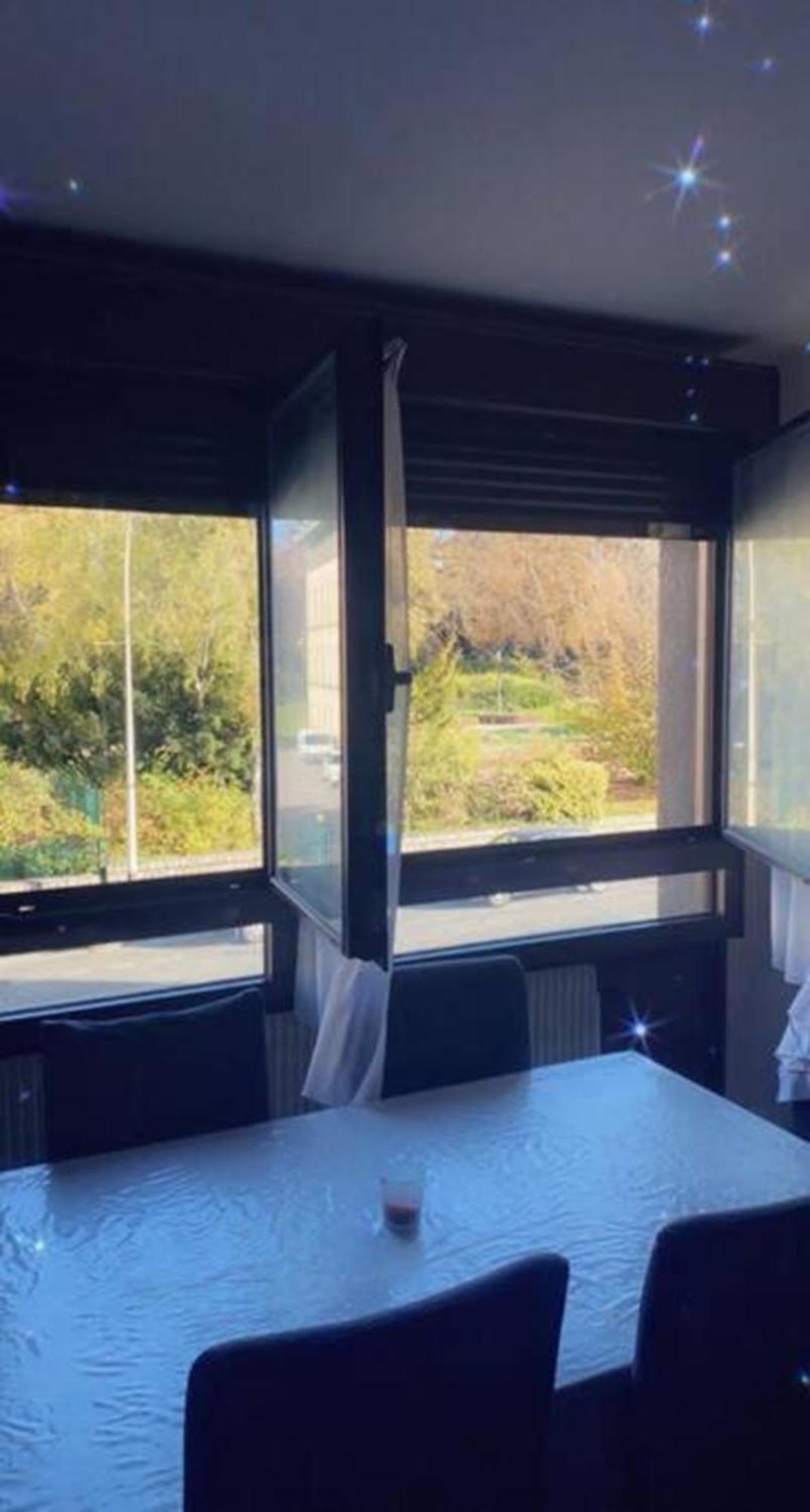 Reims Centre-Ville - 2 Chambres - 6 Personnes Au 1 Er Etage Eksteriør bilde